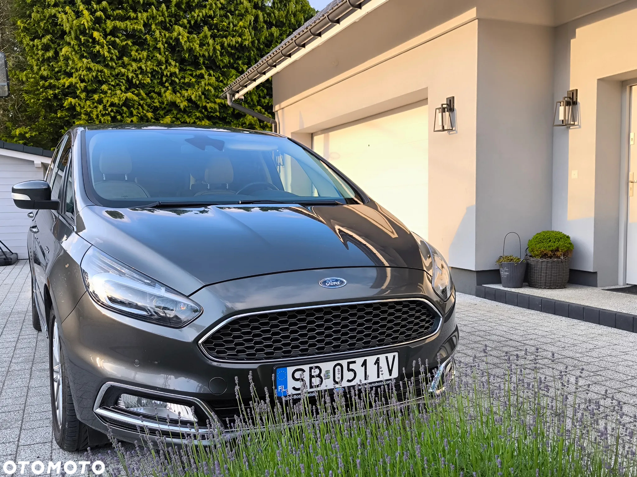 Ford S-Max 2.0 TDCi 4WD Vignale PowerShift - 2