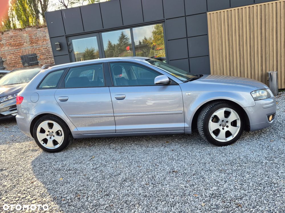 Audi A3 Sportback - 14