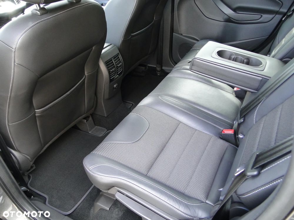 Ford Kuga 2.0 TDCi 4WD Titanium Plus - 17