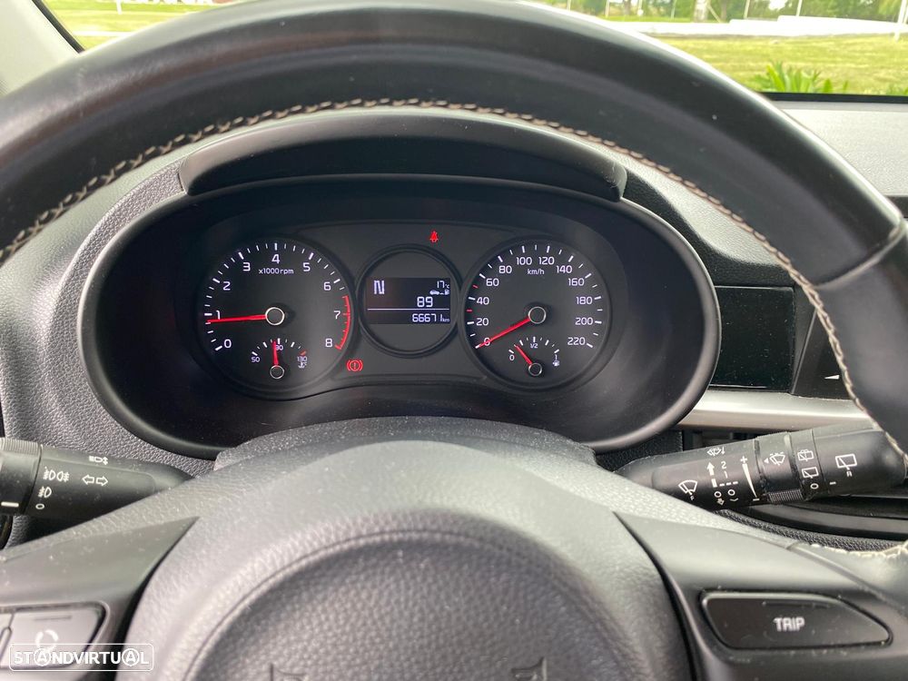 Kia Picanto 1.0 CVVT EX 4AT - 18