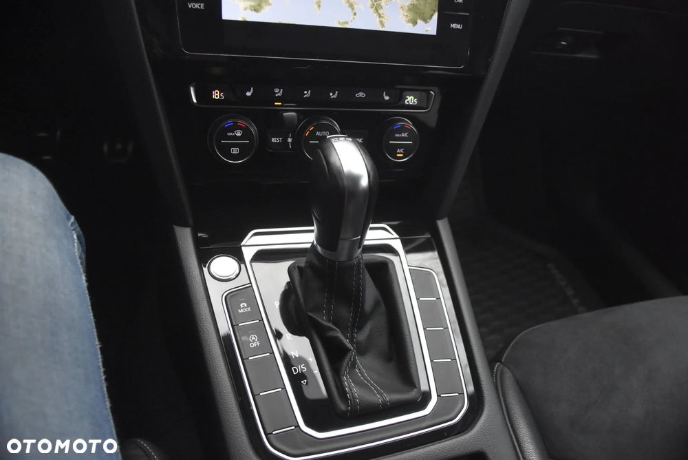 Volkswagen Arteon 2.0 TDI SCR R-Line Edition DSG - 15