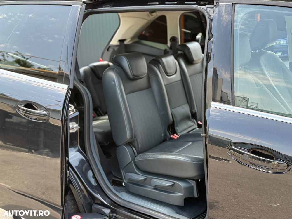 Ford Grand C-Max 2.0 TDCi DPF Powershift Titanium - 4