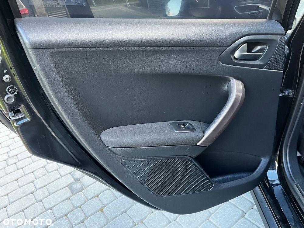 Peugeot 2008 - 16