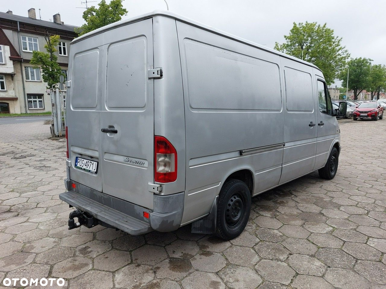 Mercedes-Benz 313 - 7