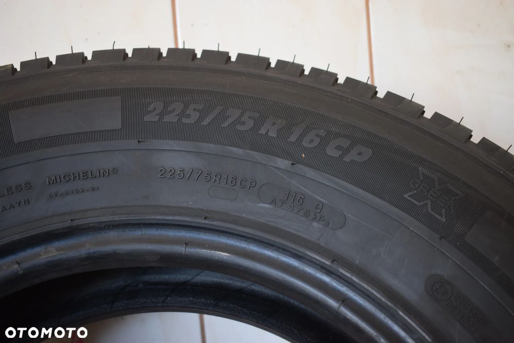 R16C 225/75 Michelin Agilis Camping - 8