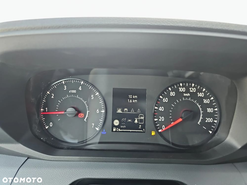 Renault Master Brygadowy - 18