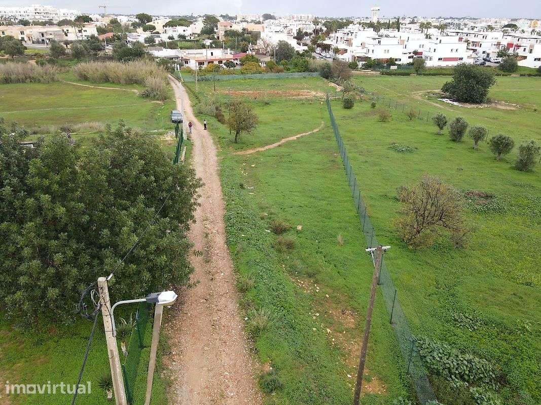 Terreno  para venda - Grande imagem: 2/8