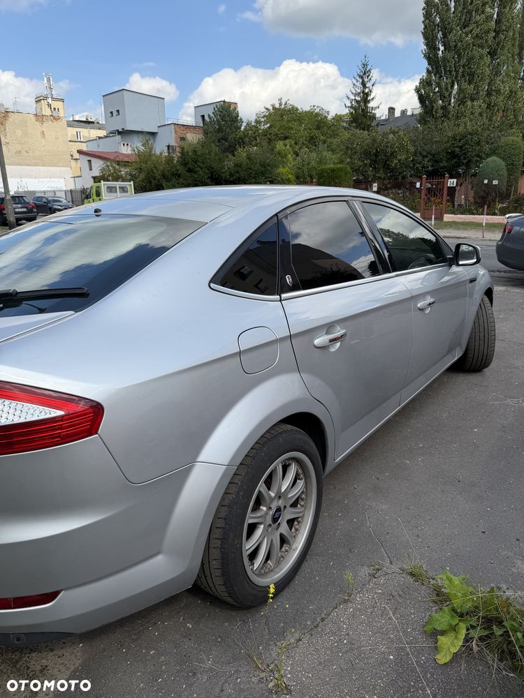 Ford Mondeo 2.0 TDCi Ghia - 7
