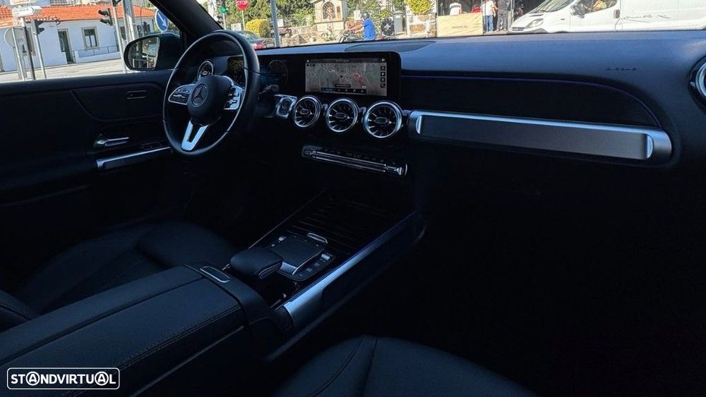Mercedes-Benz EQB 300 4Matic Progressive - 23