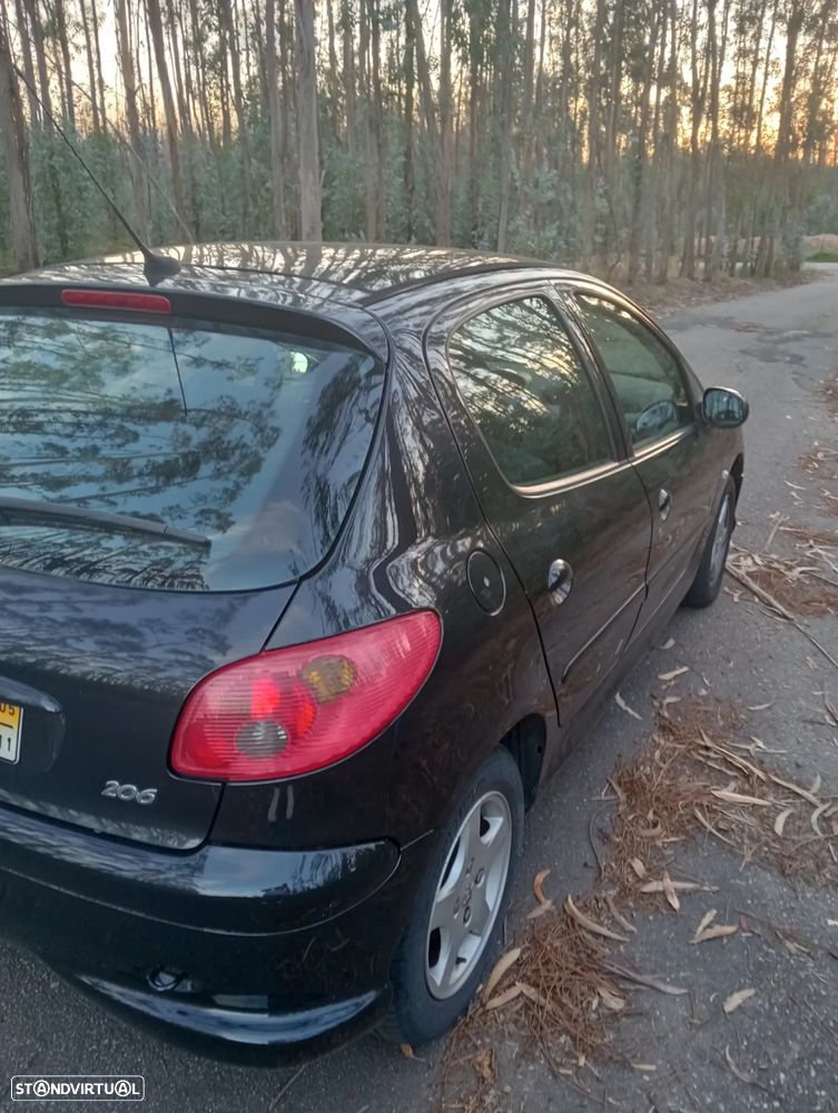 Peugeot 206 1.1 Black & Silver - 14