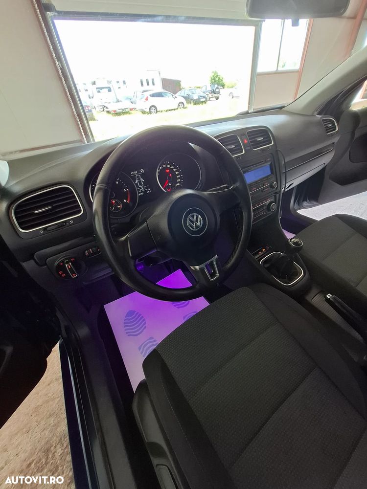Volkswagen Golf 1.6 TDI BlueMotion Technology DPF Comfortline - 5