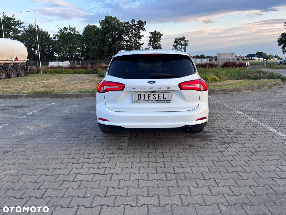 Ford Focus 2.0 EcoBlue Titanium Business - 10