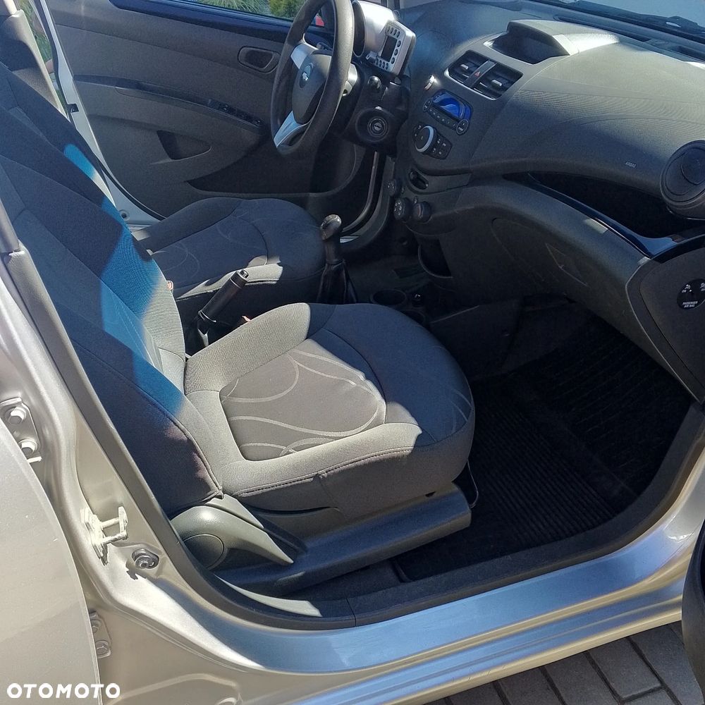 Chevrolet Spark - 5