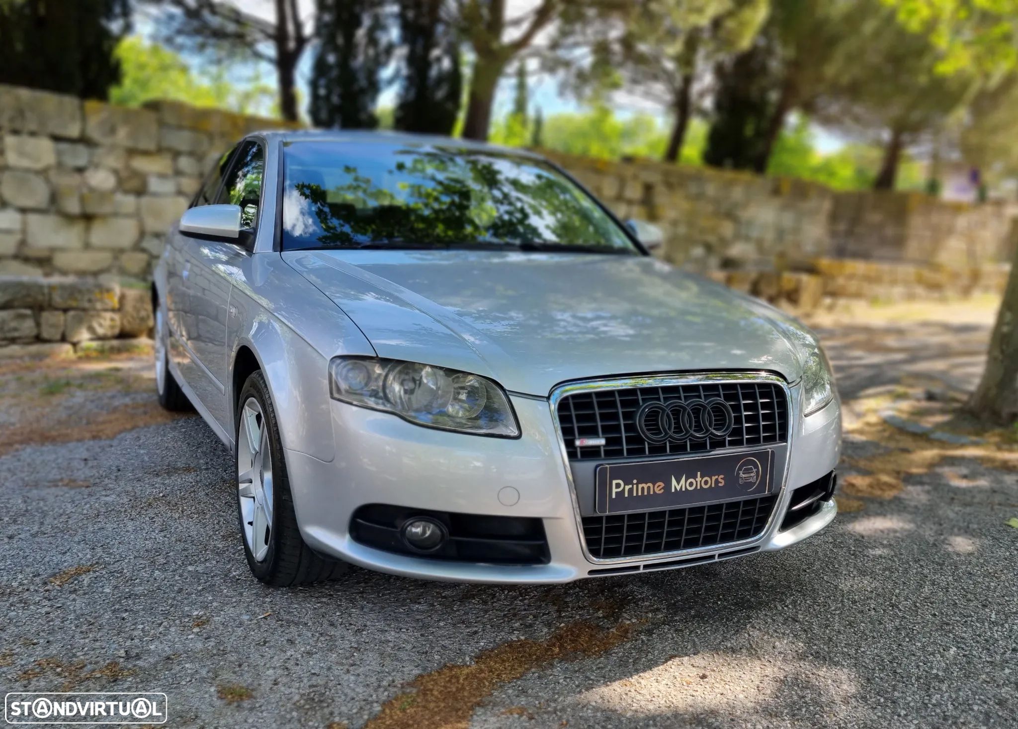 Audi A4 2.0 TDI S-line - 1