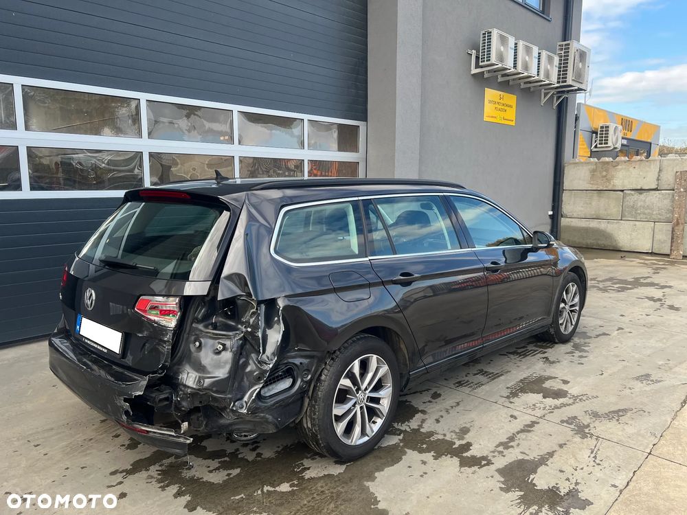 Volkswagen Passat 2.0 TDI BMT Comfortline DSG - 5