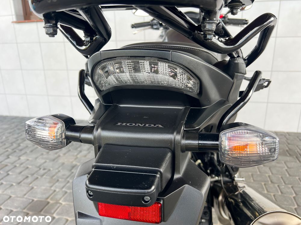 Honda CBF - 19