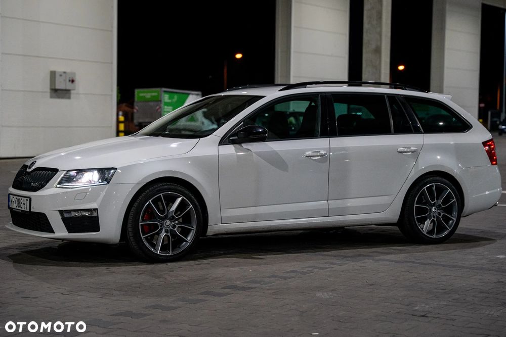 Skoda Octavia 2.0 TSI RS - 7