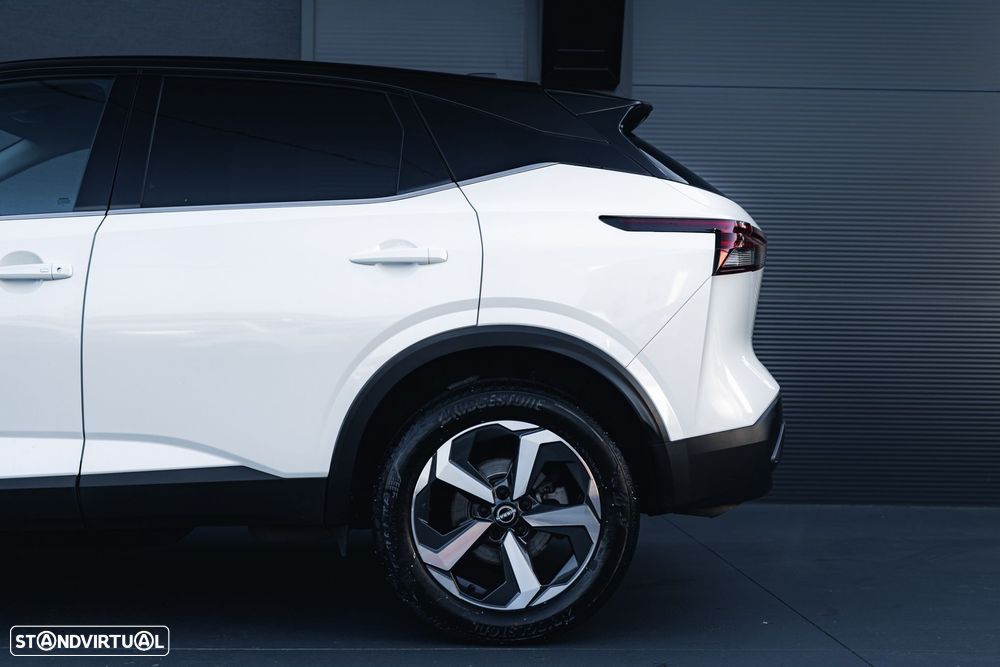 Nissan Qashqai 1.3 DIG-T N-Connecta J18 Led - 20