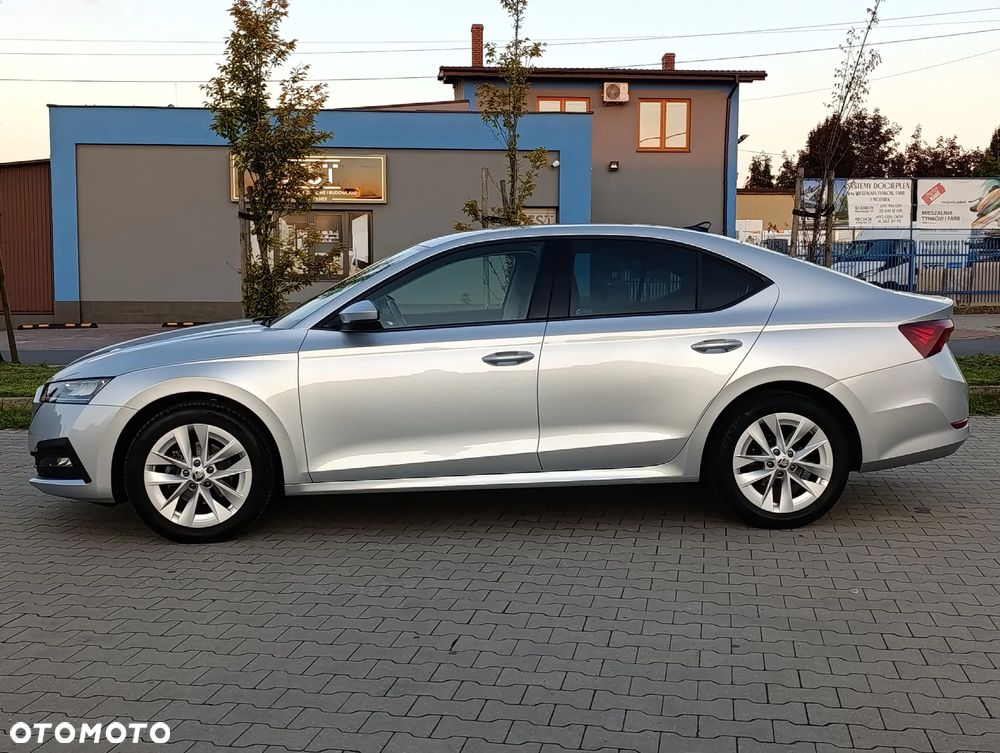 Skoda Octavia 1.5 TSI ACT Ambition - 9