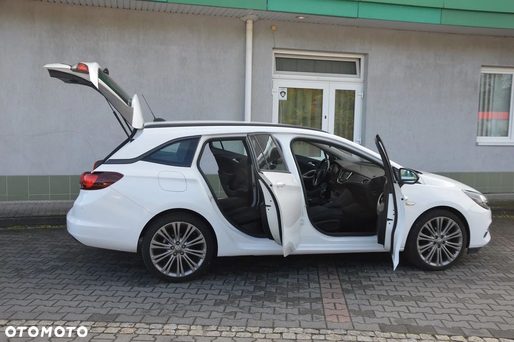 Opel Astra 1.2 Turbo Elegance - 26