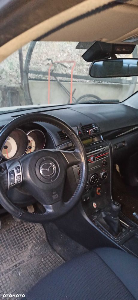 Mazda 3 - 6