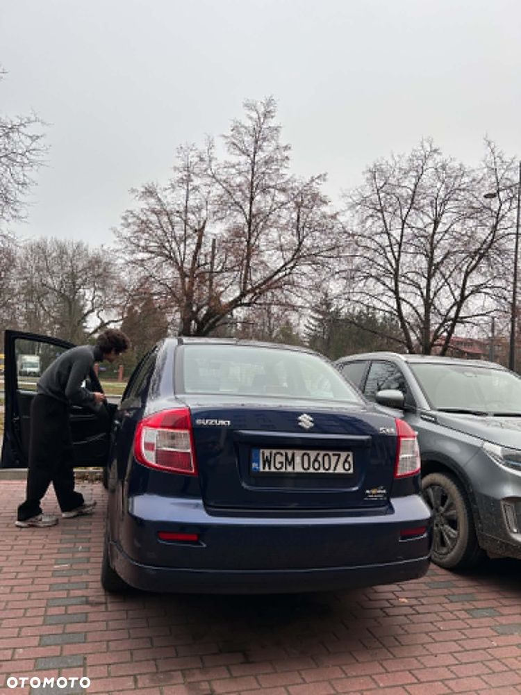 Suzuki SX4 1.6 GS / Premium - 2