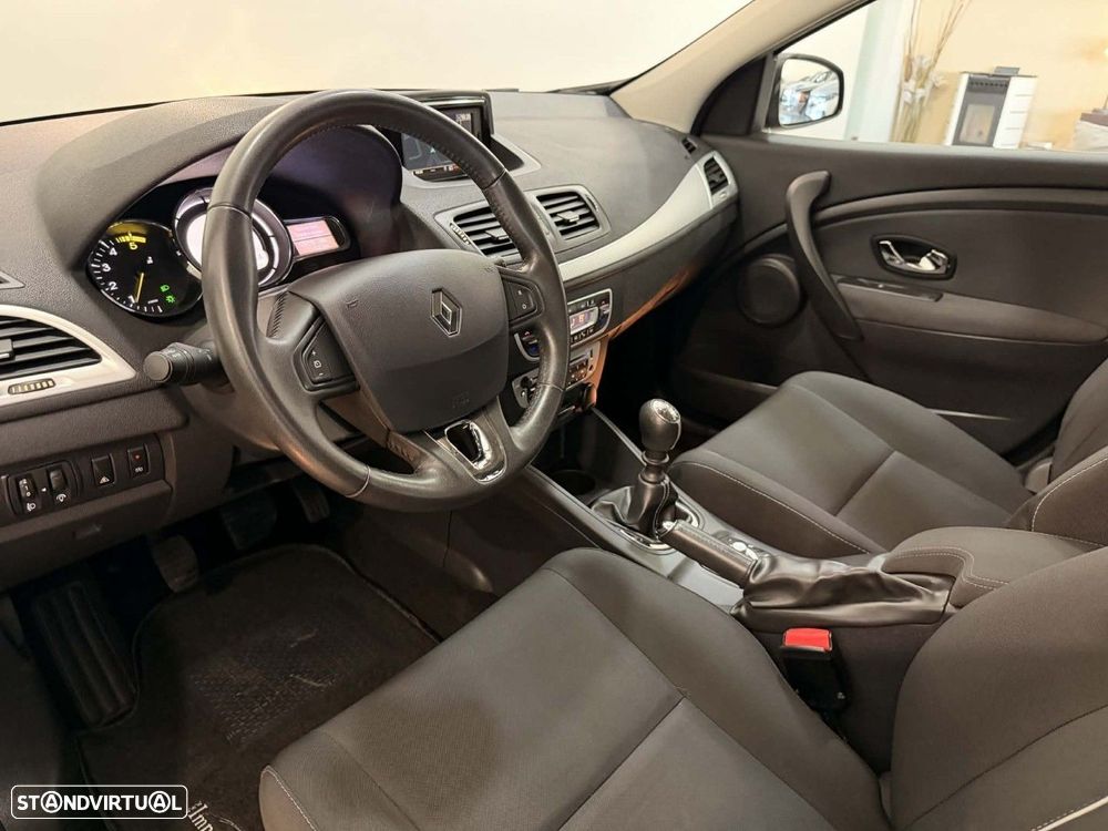 Renault Mégane Sport Tourer 1.5 dCi Dynamique SS - 10