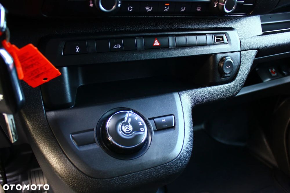 Peugeot EXPERT 2.0 177KM AUTOMAT  3 OSOBOWY NAVIGACJA KAMERA COFANIA ŁADNE AUTO - 28