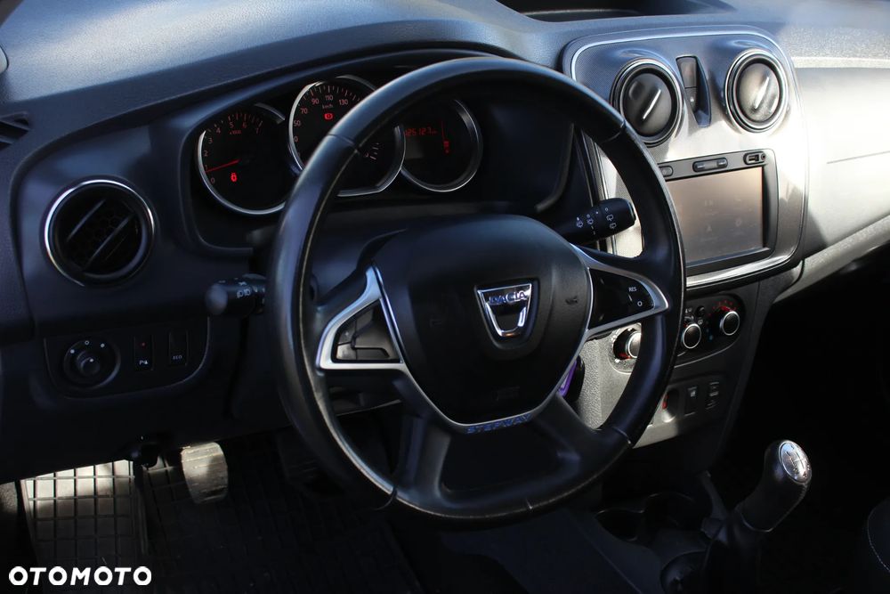 Dacia Sandero dCi 90 Laureate - 12