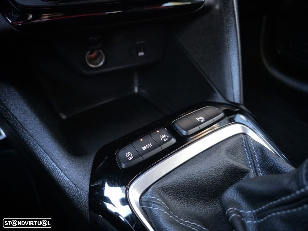 Opel Corsa 1.2 T GS - 17