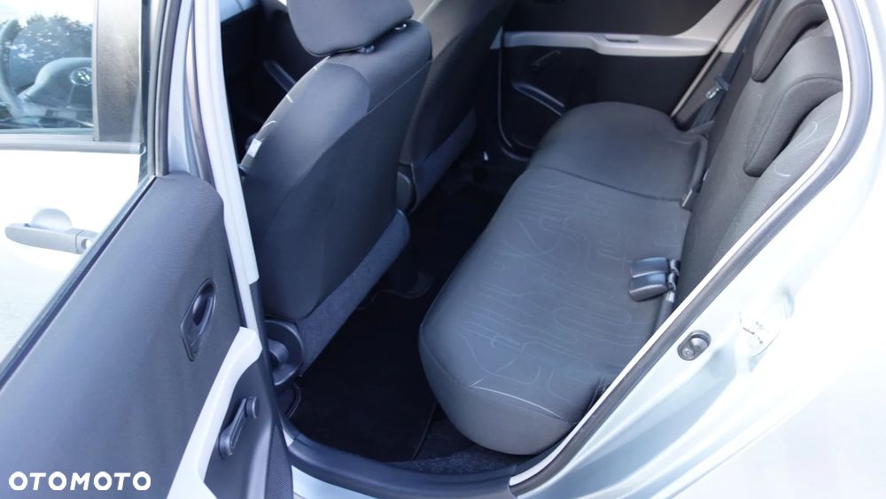 Toyota Yaris 1.33 Luna - 25