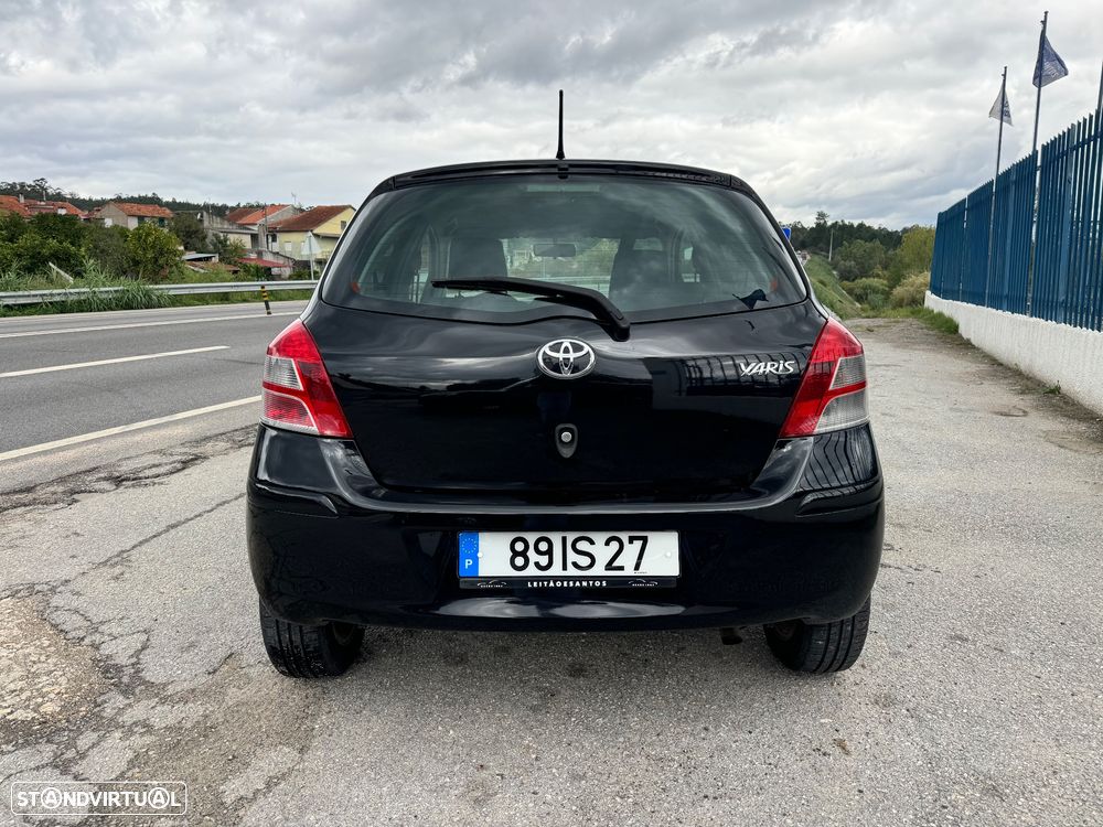 Toyota Yaris 1.4 D-4D Motion - 7