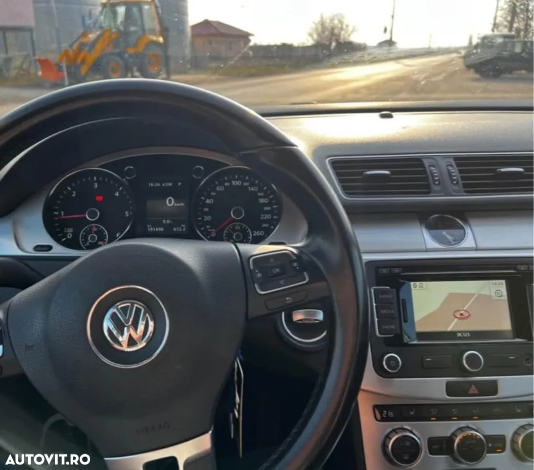 Volkswagen Passat Variant 2.0 TDI BlueMotion Technology DSG Comfortline - 7