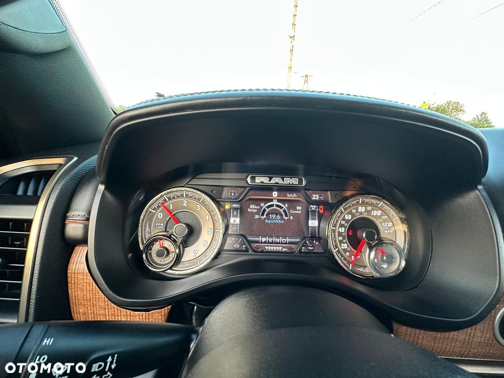 Dodge RAM - 22