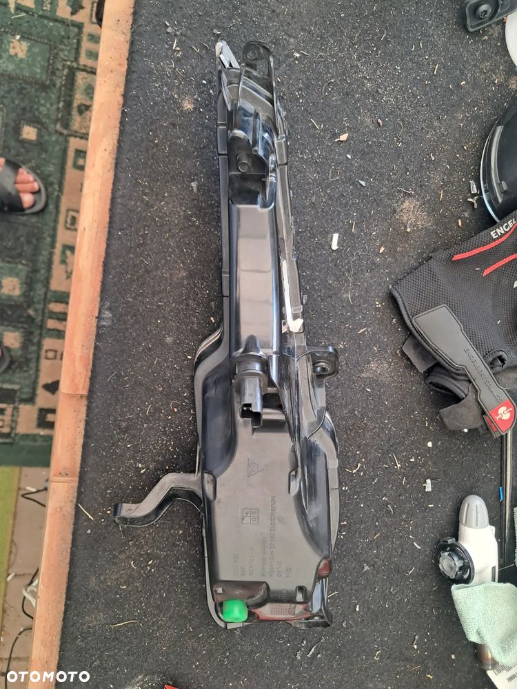 Kierunkowskaz prawy led drl peugeot 308 II T9 lift 9818538480 - 2