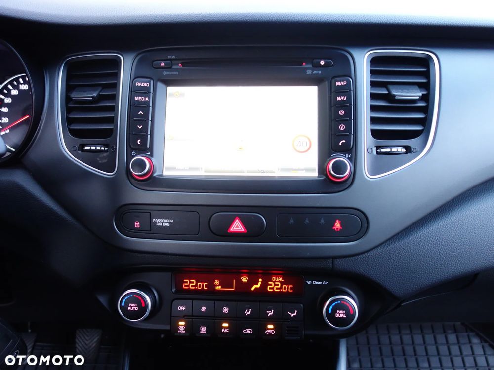 Kia Carens 1.7 CRDi Business Line - 23