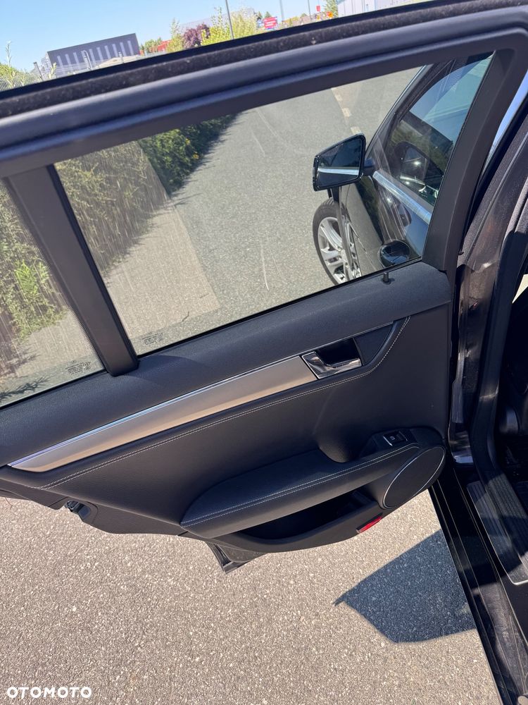 Mercedes-Benz Klasa C 200 CDI DPF Automatik Avantgarde - 20