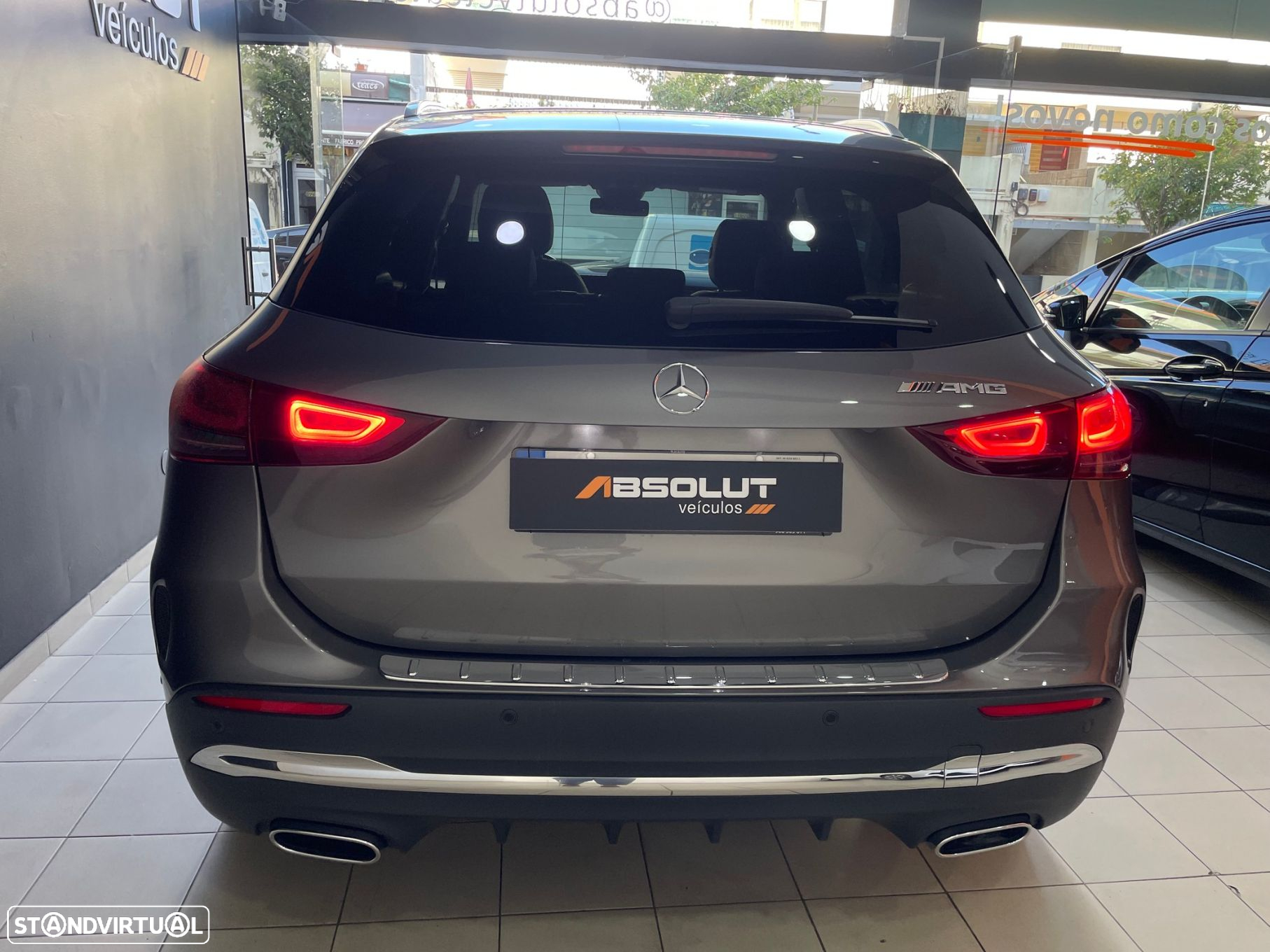 Mercedes-Benz GLA 180 d AMG Line - 5
