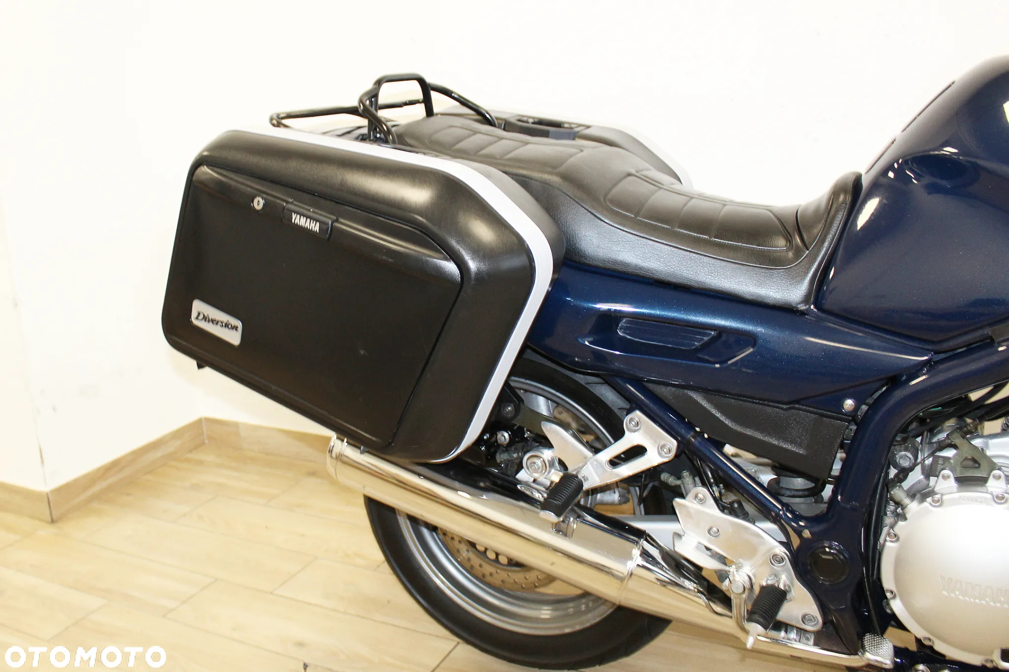 Yamaha XJ - 12