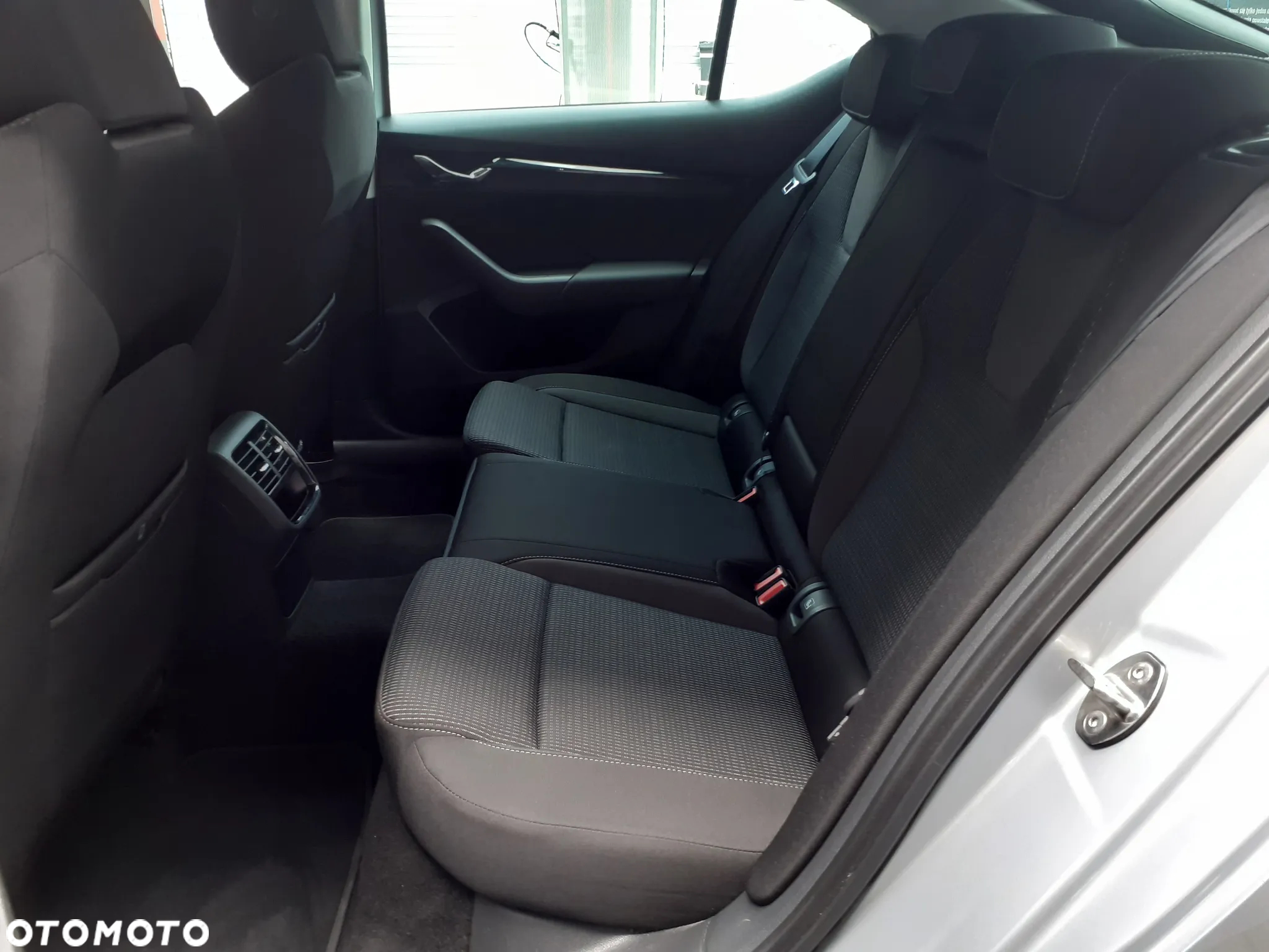 Skoda Octavia 1.5 TSI ACT Ambition - 23