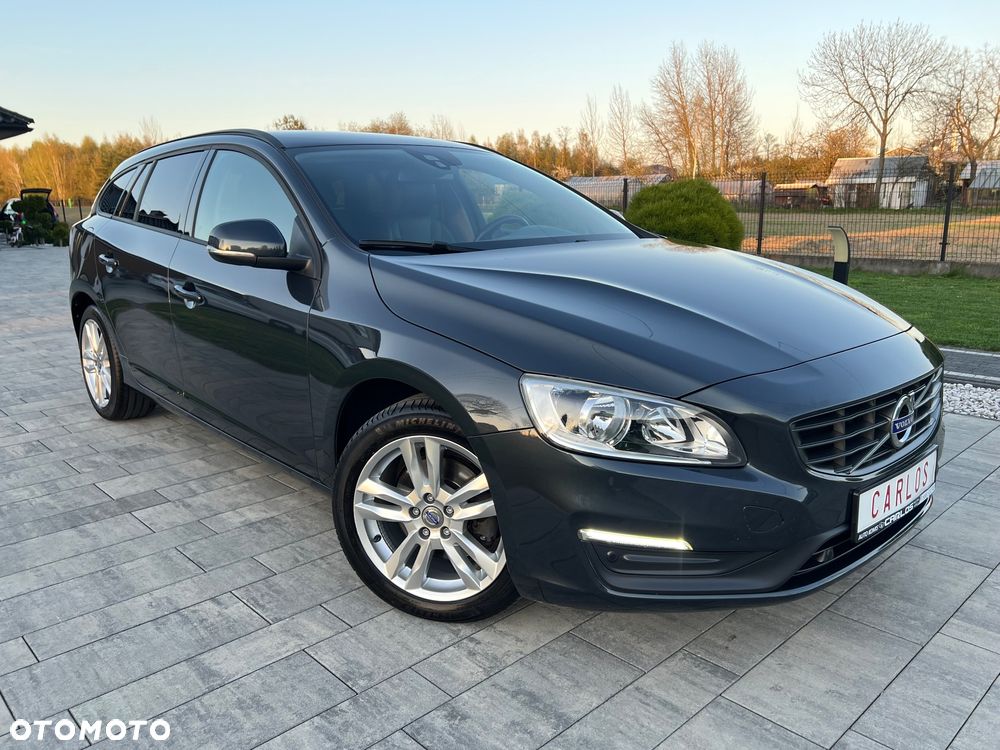 Volvo V60 D3 Summum - 12