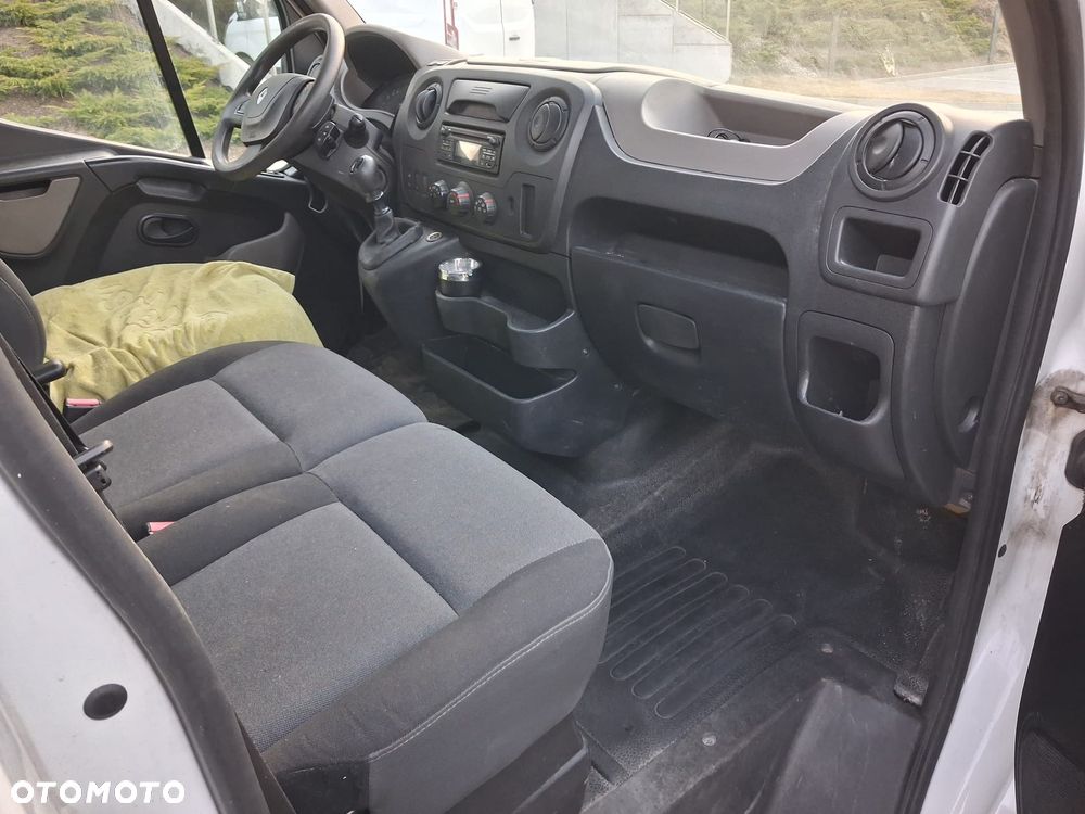 Renault Master - 10