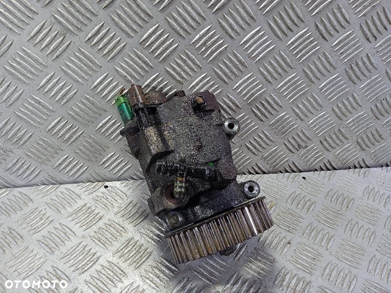 POMPA WTRYSKOWA RENAULT KANGOO  8200057346-C - 2