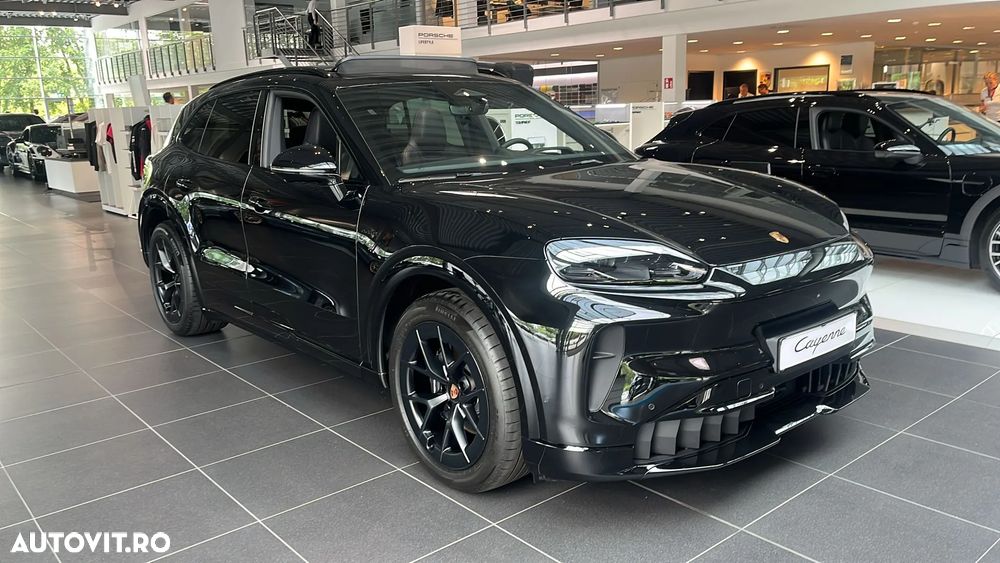 Porsche Cayenne - 1