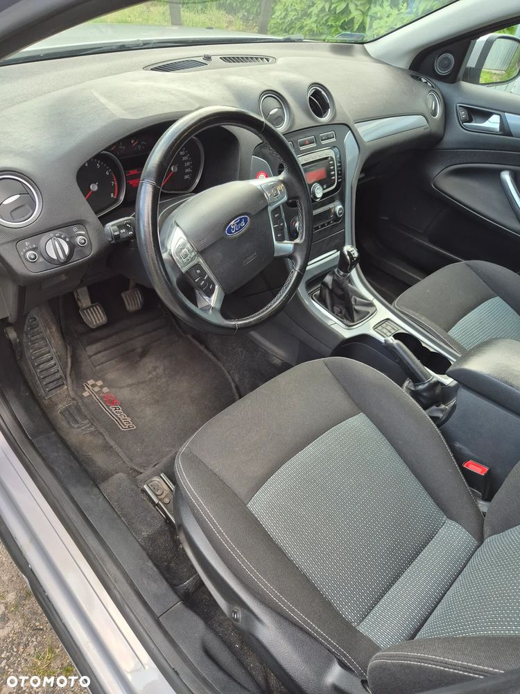 Ford Mondeo 2.0 S - 7