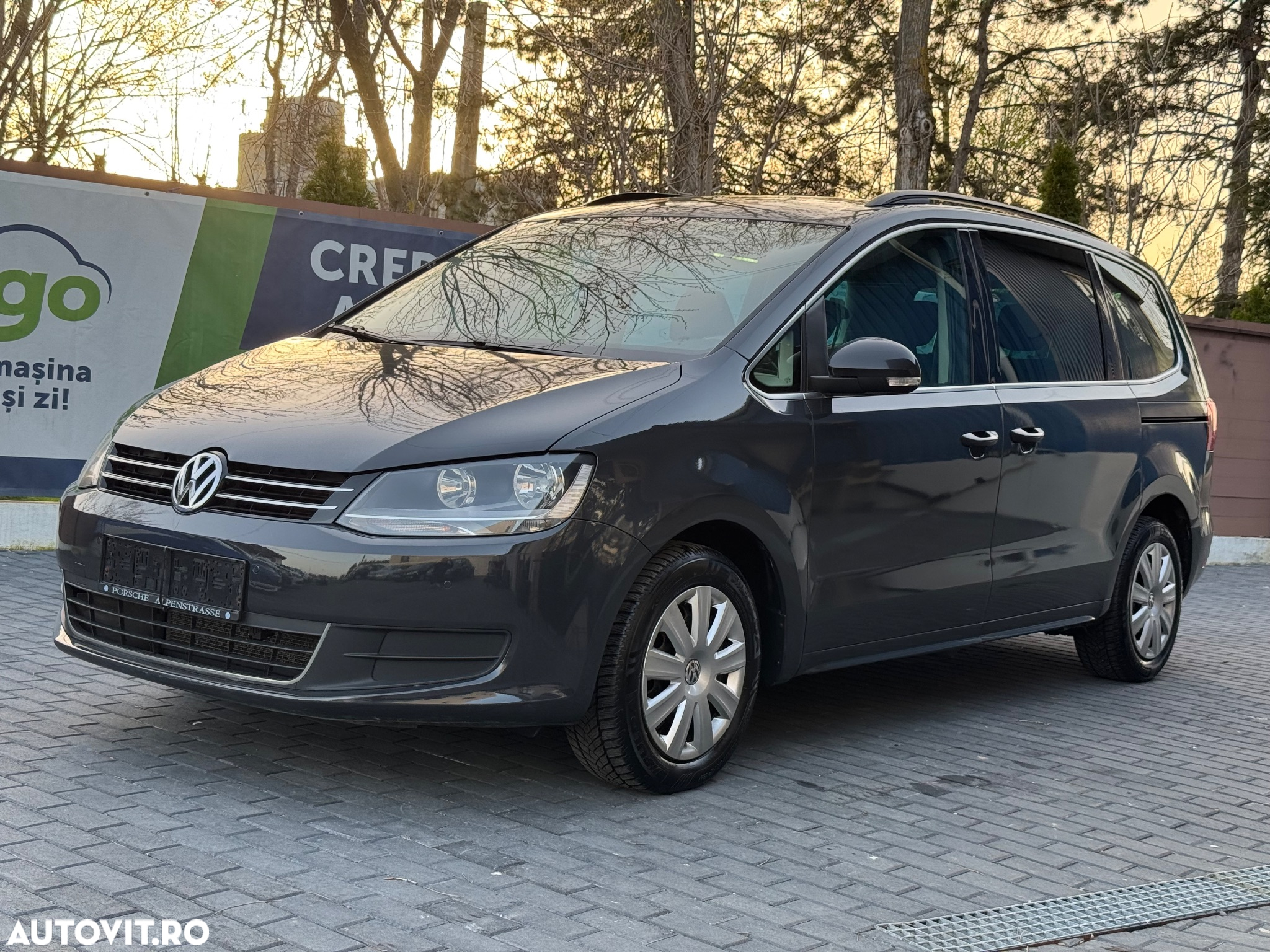Volkswagen Sharan 2.0 TDI BlueMotion Technology Life - 38