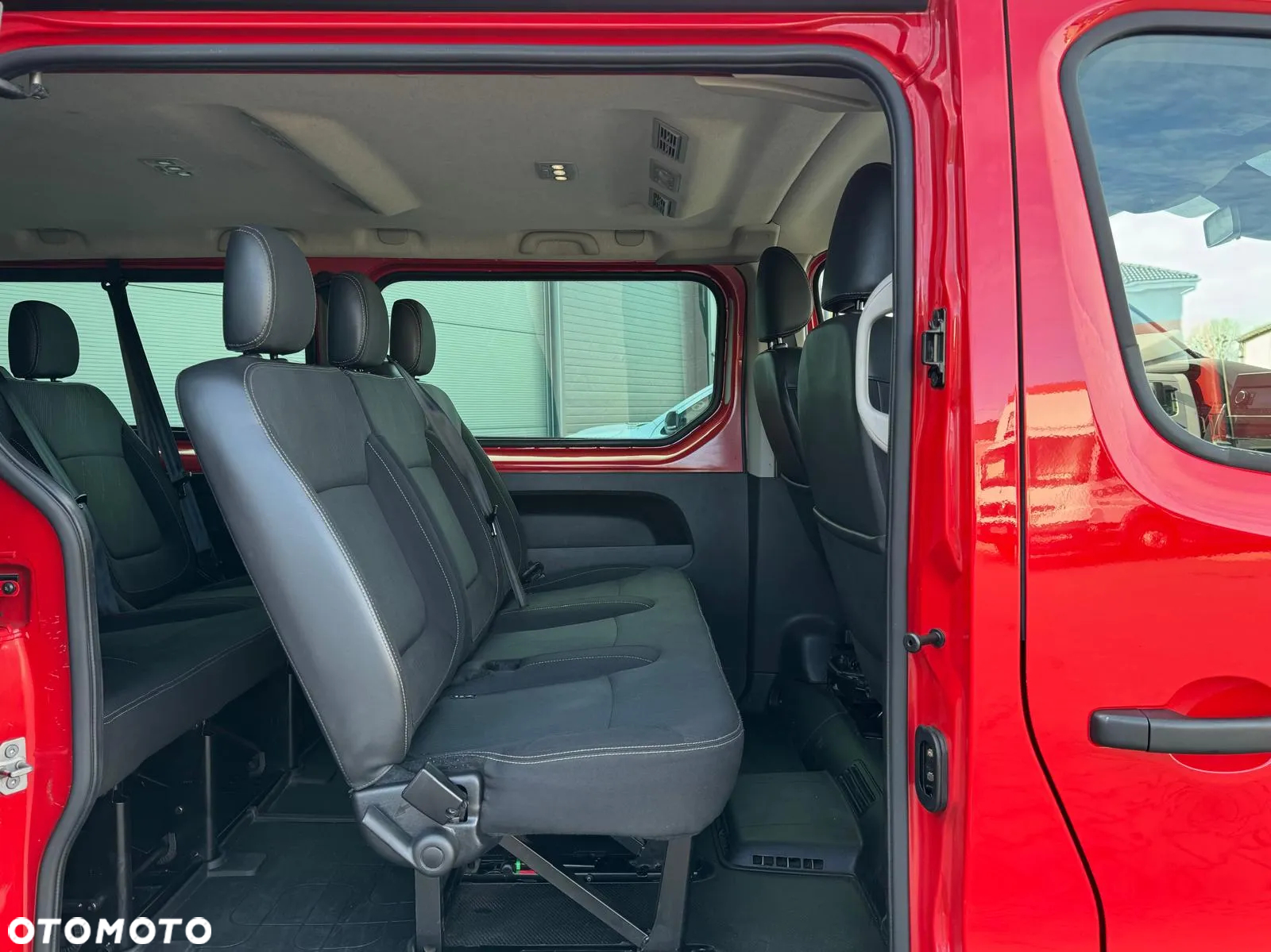 Renault Trafic SpaceClass 2.0 dCi EDC - 22