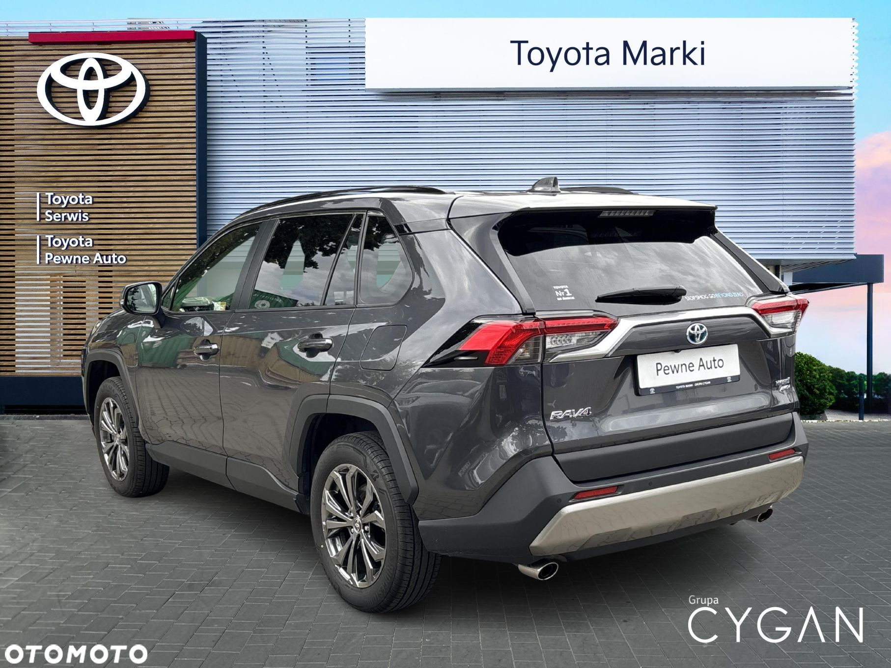 Toyota RAV4 - 3