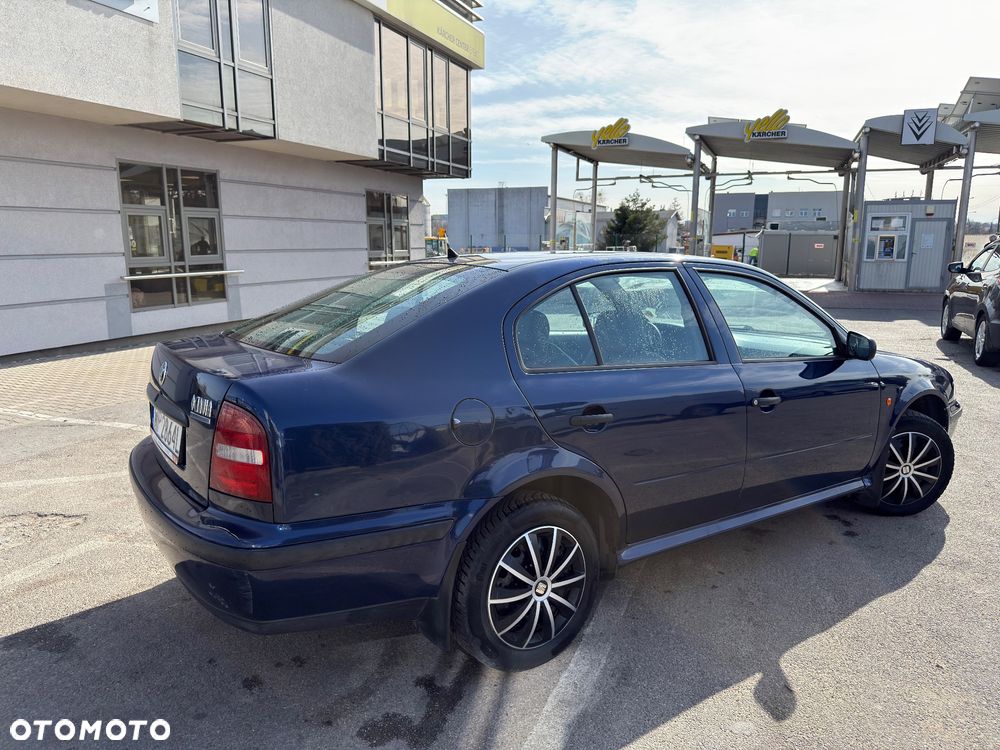 Skoda Octavia 1.6 LX - 5