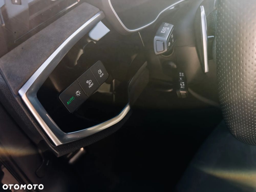 Audi RS Q3 - 30